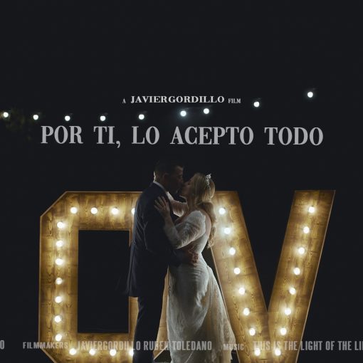 PORTI, LO ACEPTO TODO. La historia de Eli y Antonio en 2010 no pudieron casarse como realmente querían y cumplir el sueño de ir de blanco al altar pero en este 2023 el sueño de hace realidad. Una familia en letras mayúsculas los 4 cogidos de la mano tendrán un día increíble rodeados de sus amigos y familiares. Gracias por contar con nosotros en un momento tan importante para vosotros un enorme abrazo de parte de los 2, disfrutar el camino!!!!!. finca: Hacienda @La Ruana Alta dj: Antonio Vestido novia: @Victorioso Zapatos novia: @Lodi Traje novio y zapatos: @Sastrería Valle Peluquería novia: @Peluquería Virtu Maquillaje: @Virtu Ramo y flores: @Floristería Damajuana Videógrafo: @javier gordillo_filmmaker y @rubentol.filmmker Fotógrafa: Alminda Ruíz Iglesia: Los Frailes Bata de Novia - @Hayanube lencería Trajes niñ@s arras- @DeLucia Zapatos niñ@s- @Pasitos Corona y pendientes novia- @Claudianicoletasandra Javiergordillo - Documental de bodas en toda España www.javiergordillo.com #destinationwedding,#videosdebodas,#filmwedding#film,#lovestory,#videographers,#weddings, #bodasCantillana, #bodasSevilla,#bodasBrenes, #BodasPedroMuñoz,#bodasCampodeCriptana, #DOSHERMANAS, #novios2023 #weddingslove,#bodas,#bride , #weddingfilm, #weddingfilms,#novia,#novio ,#love, #amor, #sonya7siii, #couples, #weddingfilmmakers, #bodasdelicadas, #drone, #drone, #zhiyun_tech.